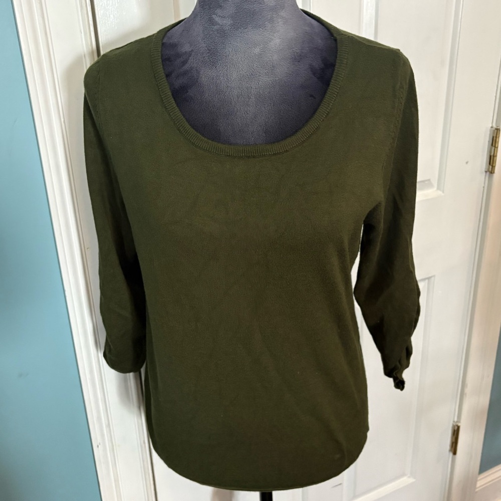 Absolutely Creative Worldwide Olive Women's Sweater